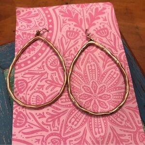 ▪️Stamped Gold Earrings